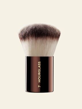 HOURGLASS Nº 7 FINISHING BRUSH